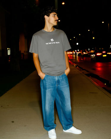 Camiseta Trip de Loco Monky Deep Grey by LOCO MONKY