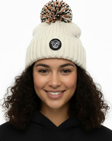 Gorro con pompón y forro interior de pelo de Loco Monky by LOCO MONKY