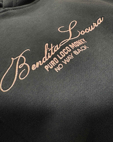 Sudadera Unisex Bendita Locura Bordado de Loco Monky Dark Green by LOCO MONKY