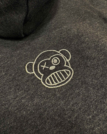 Sudadera Unisex Bendita Locura Bordado de Loco Monky Dark Grey by LOCO MONKY