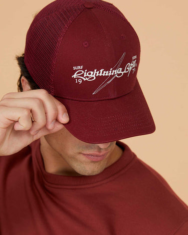 gorra granate lightning bolt logo bordado