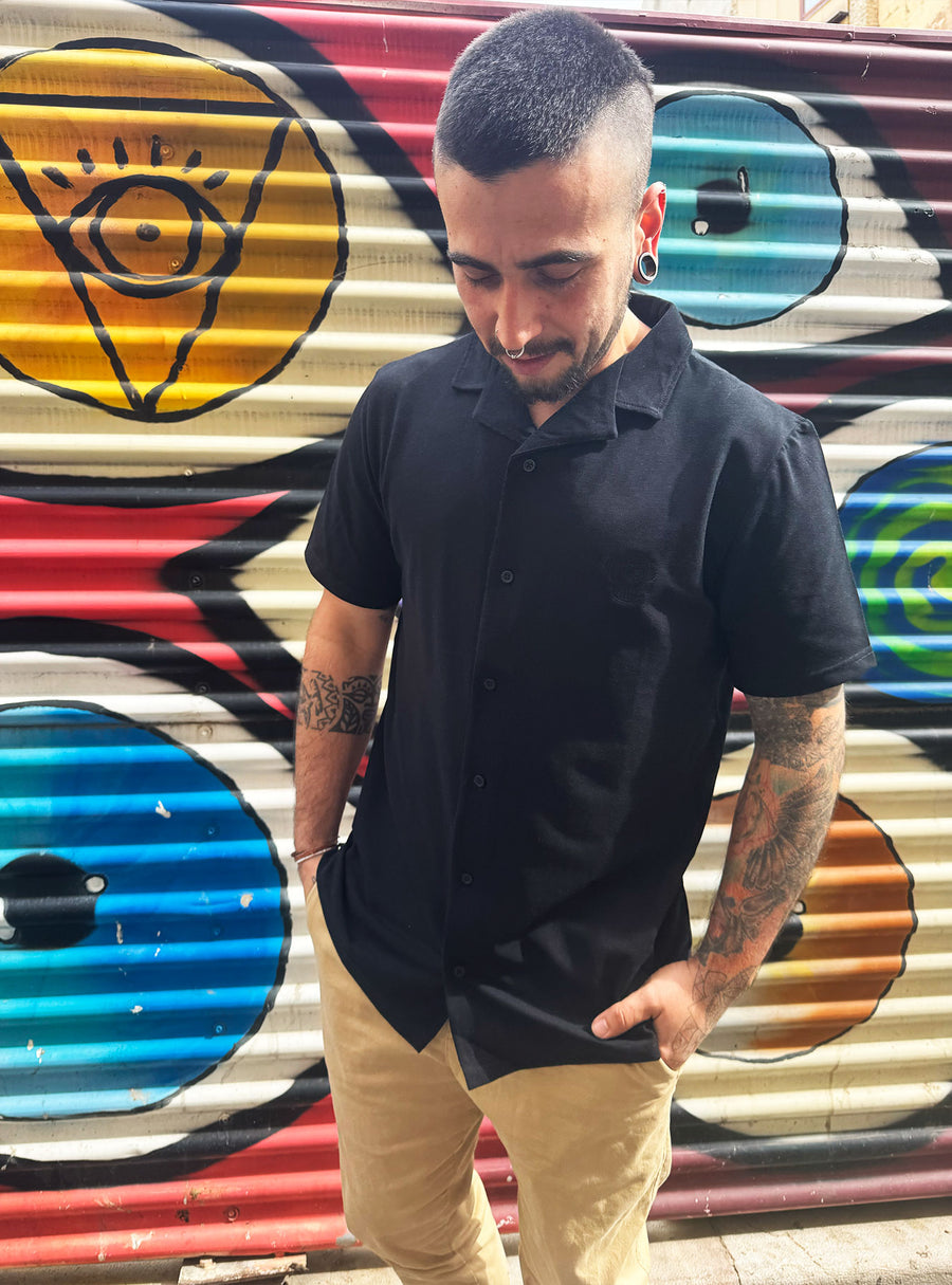 Camisa Unisex Puro Loco B Loco Monky Black De Algodón, moderna y cómoda, ideal para cualquier ocasión.