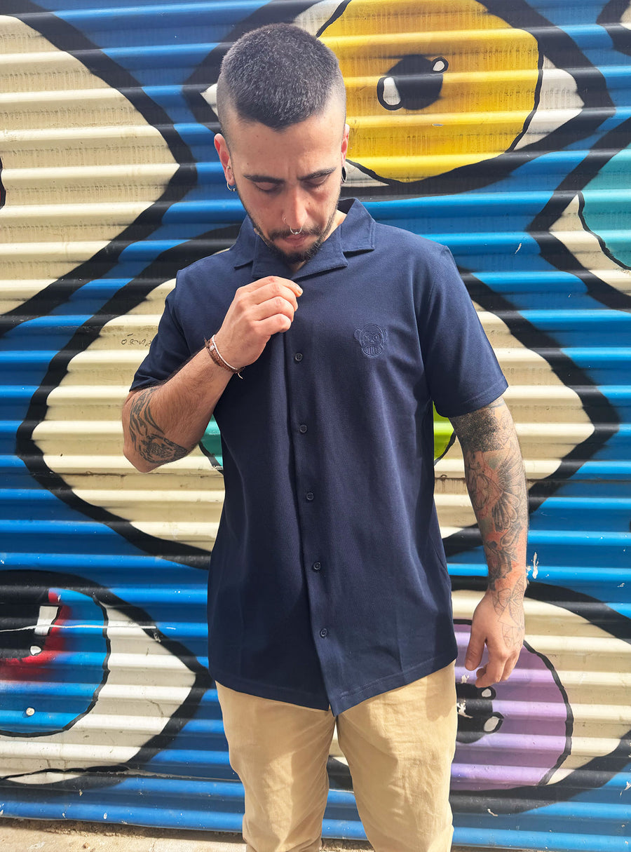 Camisa Unisex Puro Loco B Loco Monky Navy de Algodón, estilo moderno y comodidad en 100% algodón de alta calidad.