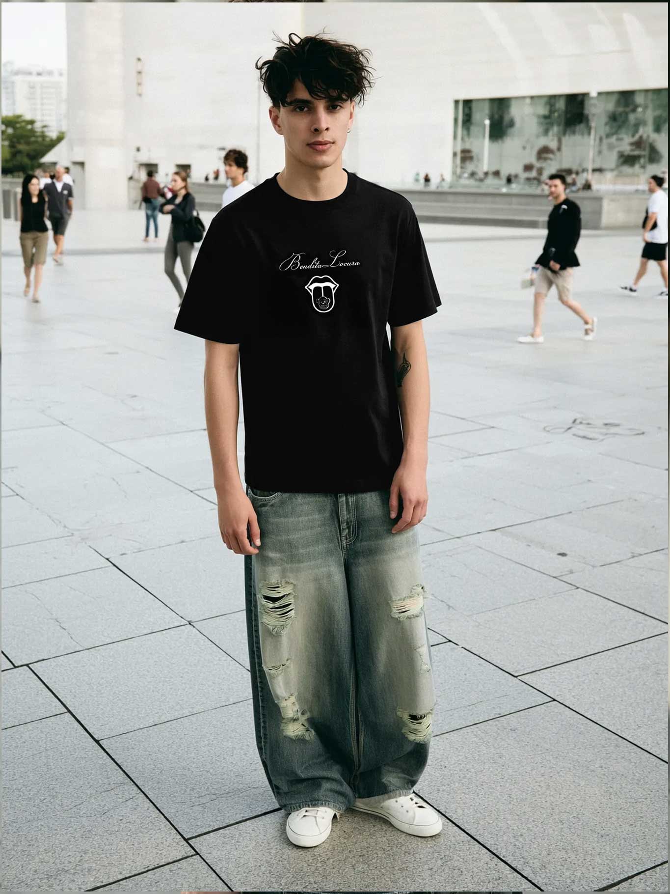 Camiseta Bendita Locura III de Loco Monky Black