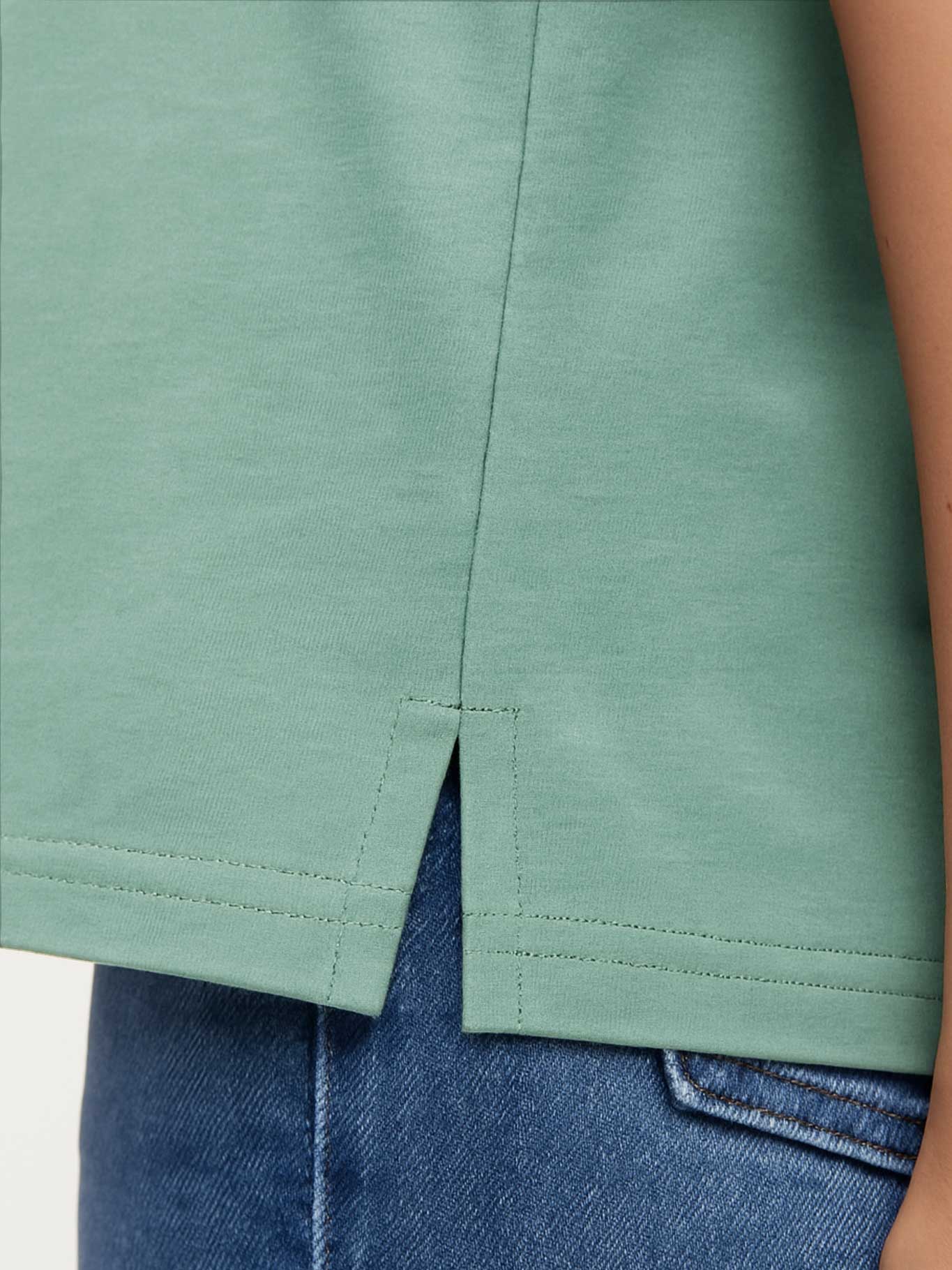 Camiseta Mujer Bendita Locura Bordado de Loco Monky Green