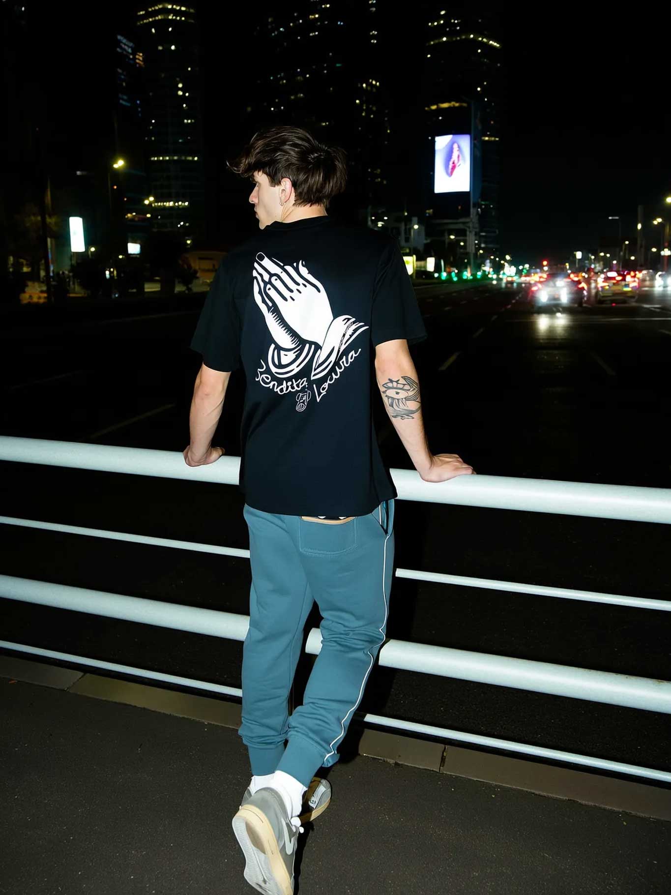 Camiseta Bendita Locura II de Loco Monky