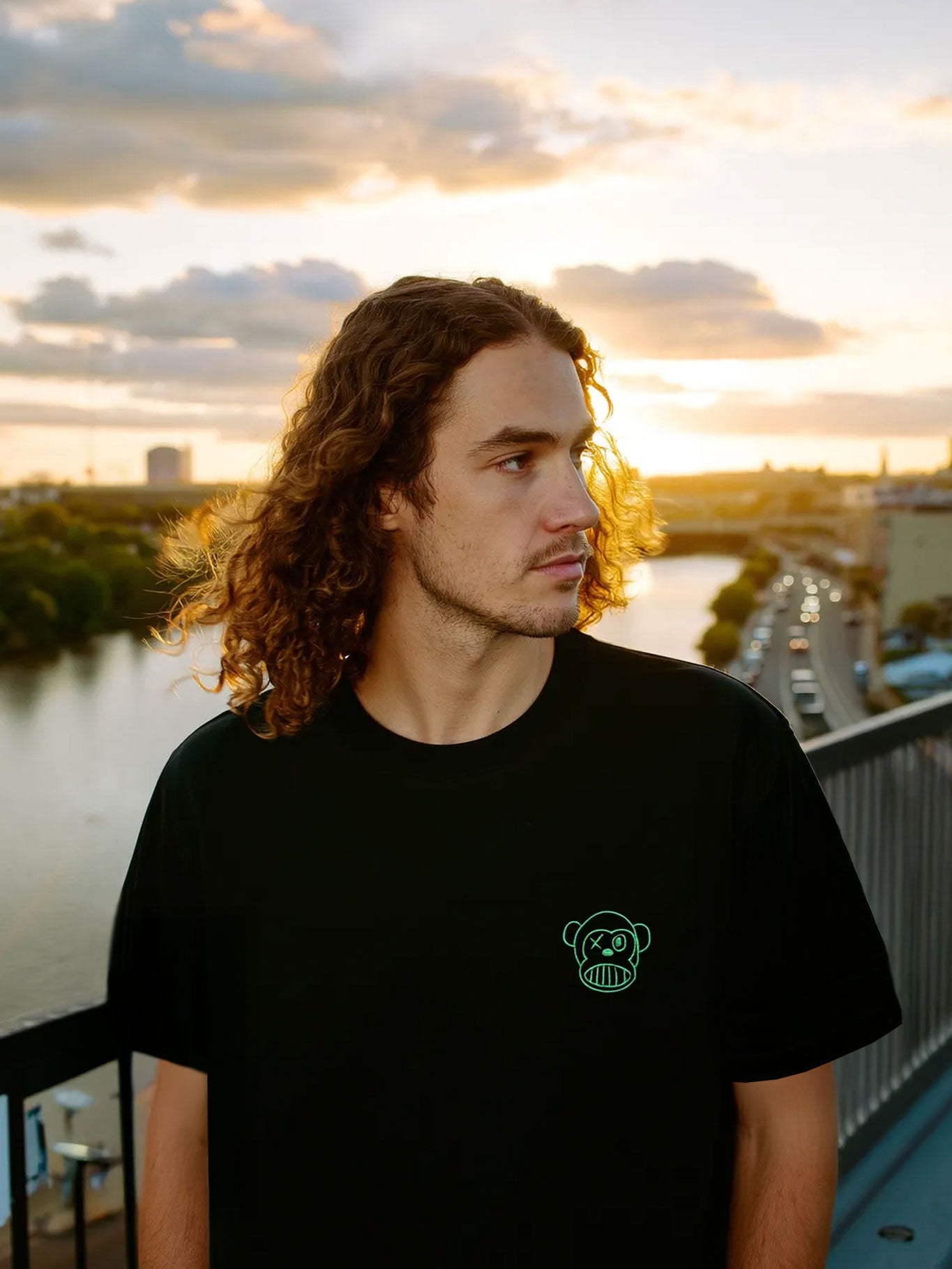 Camiseta Puro Loco Bordado de Loco Monky Black