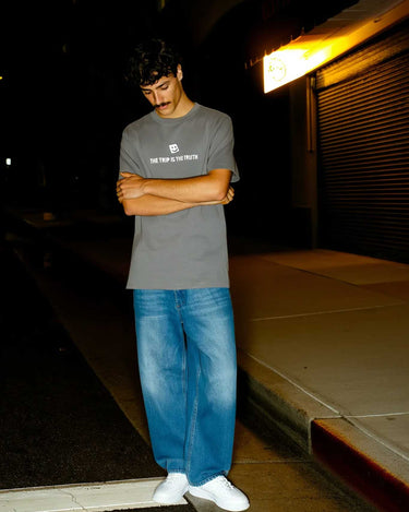 Camiseta Trip de Loco Monky Deep Grey by LOCO MONKY