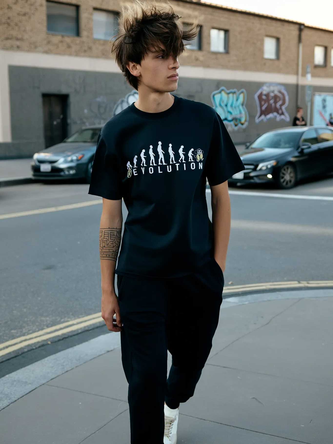 Camiseta Unisex Revolution de Loco Monky