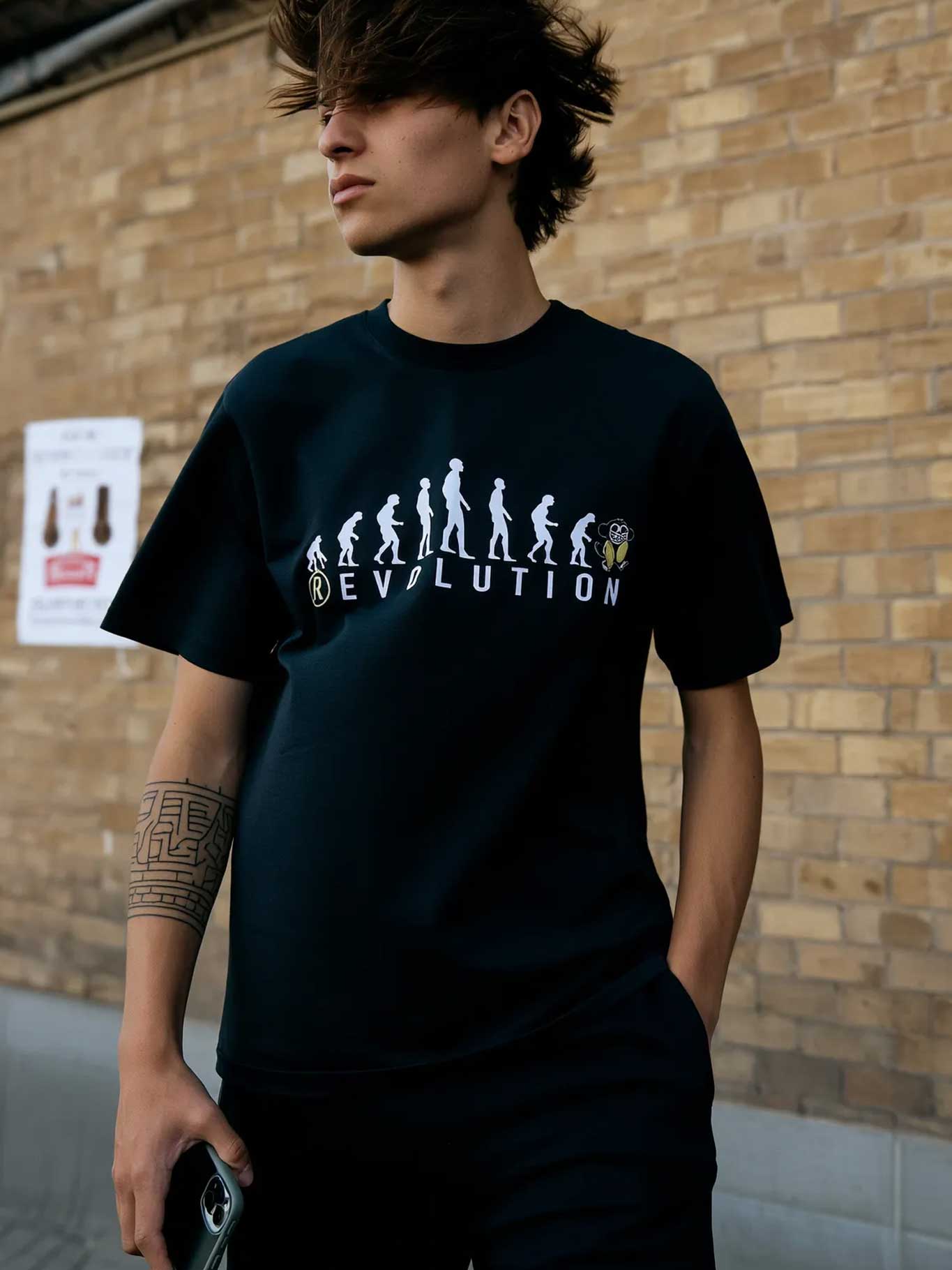 Camiseta Unisex Revolution de Loco Monky
