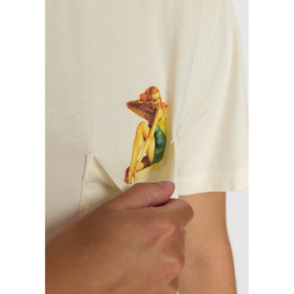Camiseta con bolsillo retro de Revolution by Revolution