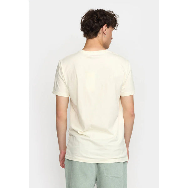 Camiseta con bolsillo retro de Revolution by Revolution