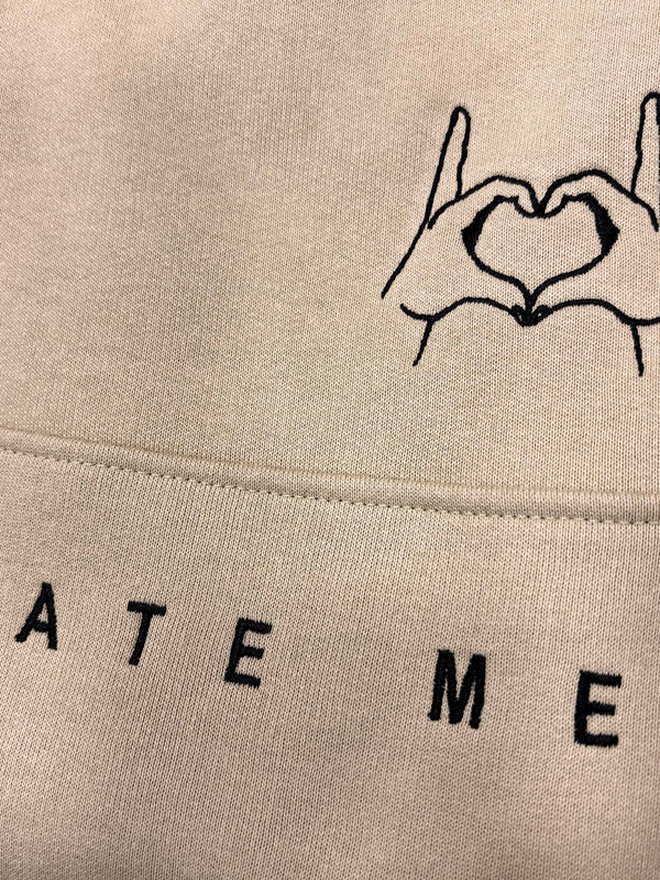 Sudadera unisex Oversize Love Me & Hate Me II logo bordado de Loco Monky by LOCO MONKY