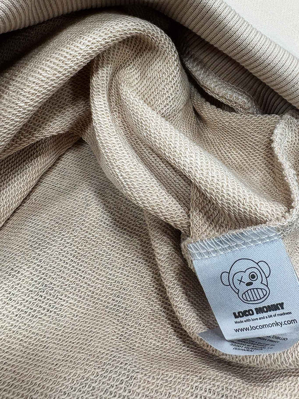 Sudadera Unisex Bendita Locura IV de Loco Monky Sand by LOCO MONKY