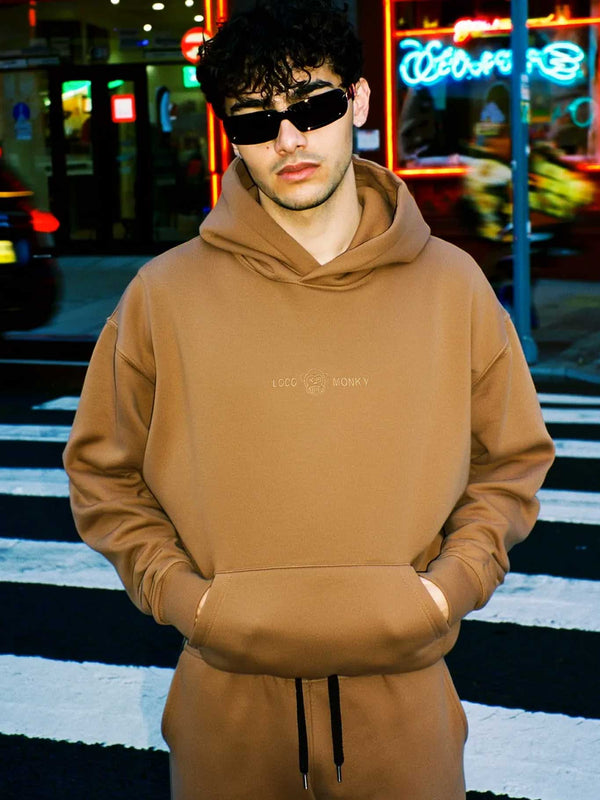 Sudadera Unisex Oversize Lazy de Loco Monky Brown by LOCO MONKY