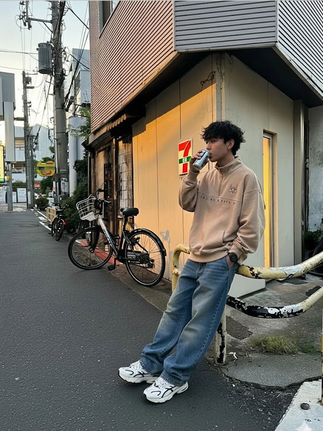 Sudadera unisex Oversize Love Me & Hate Me II logo bordado de Loco Monky