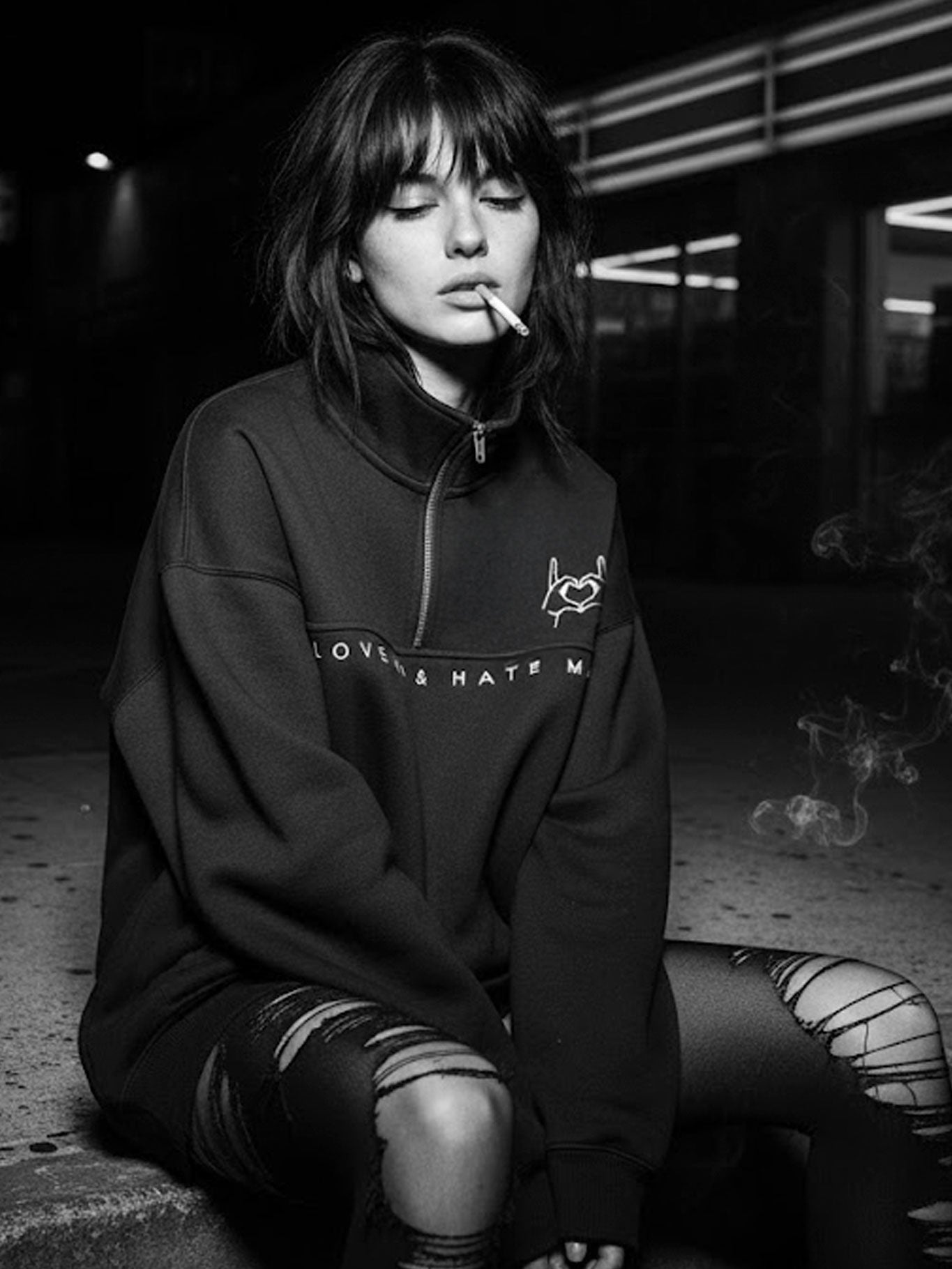 Sudadera Oversize Unisex Love Me & Hate Me de Loco Monky Black