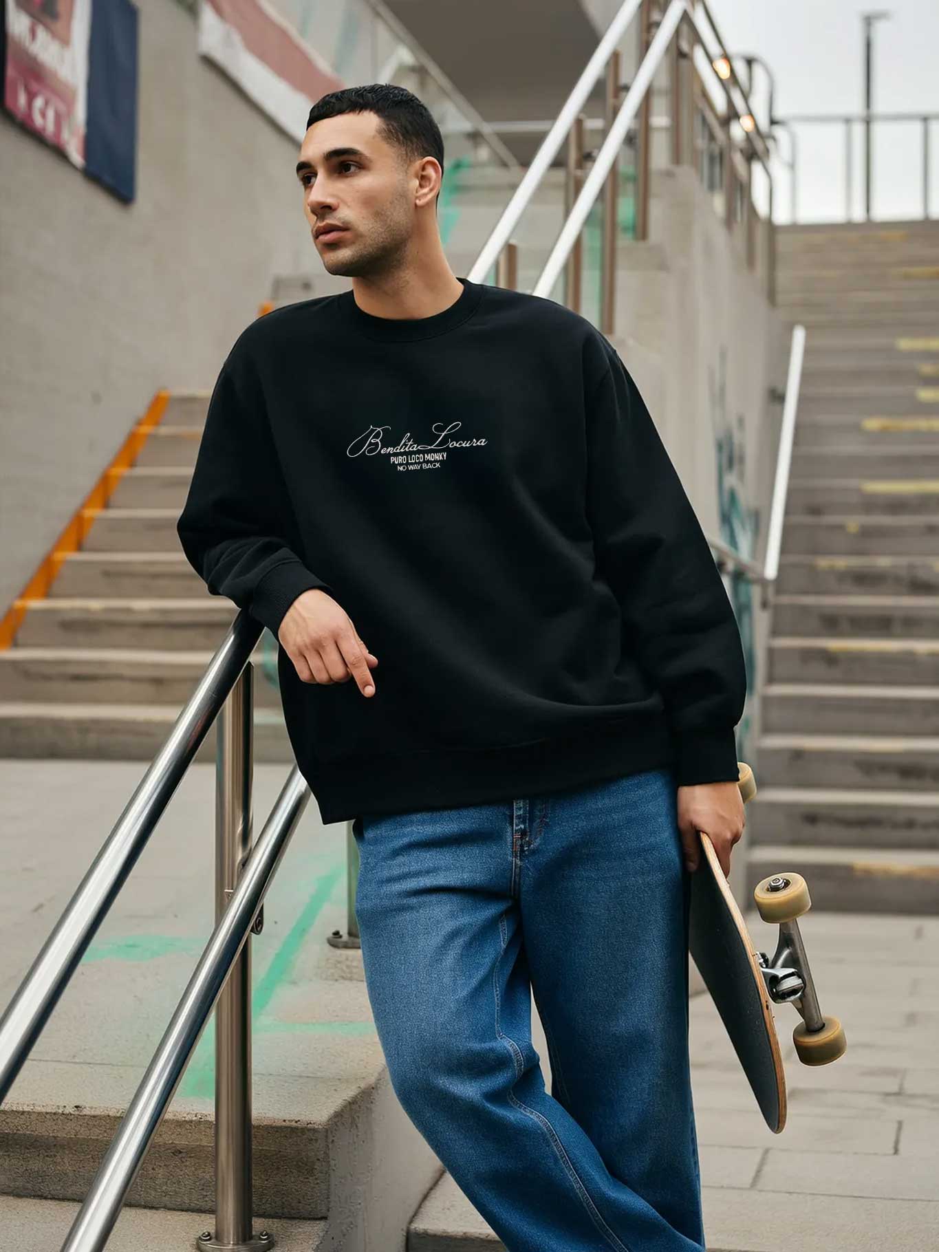 Sudadera Unisex Oversize Bendita Locura Bordado de Loco Monky Black